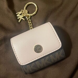 NEW Michael Kors AirPod Case